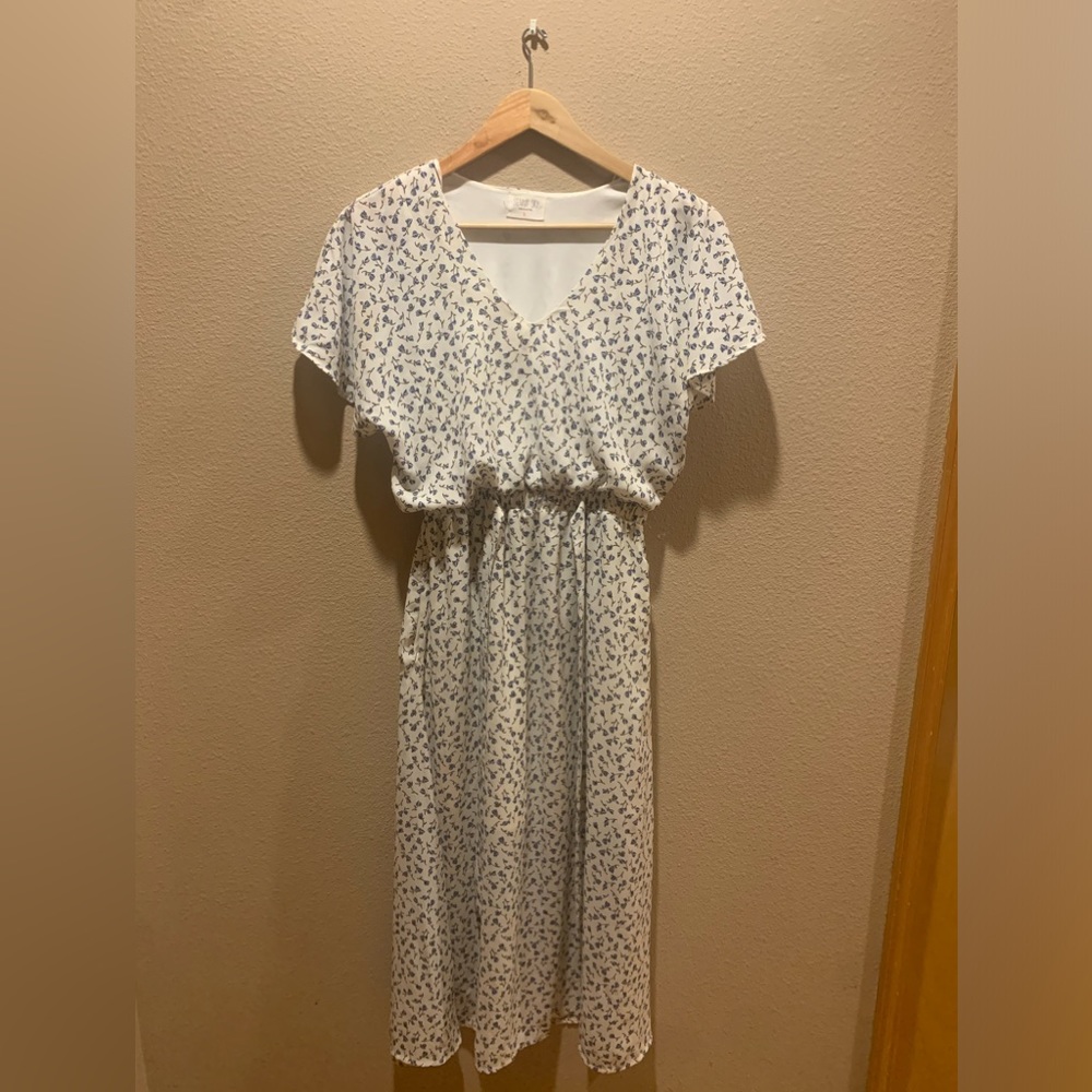 Sienna Sky Womens dress